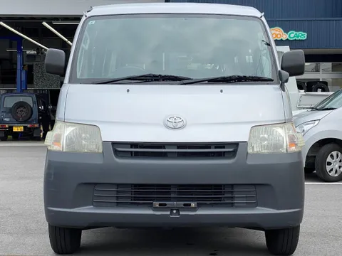 Toyota TownAce Van