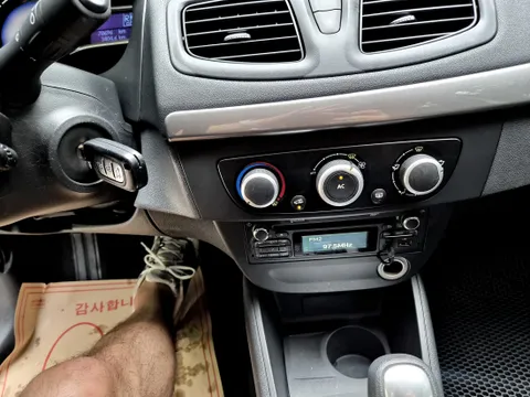 Renault SM3