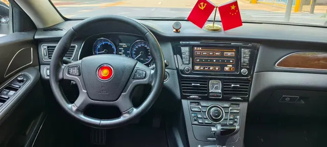 Hongqi H7