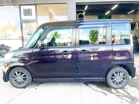 Suzuki Spacia Custom