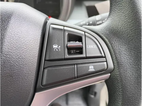 Suzuki Spacia Base