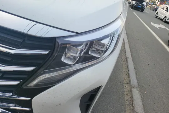 Gac M8