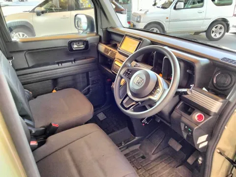 Honda N-VAN Plus Style