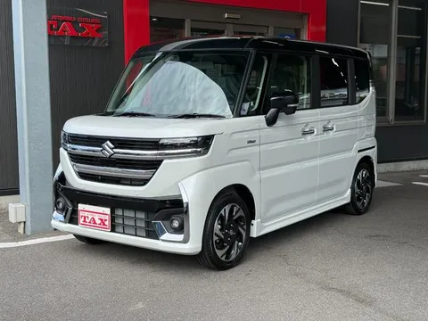 Suzuki Spacia Custom