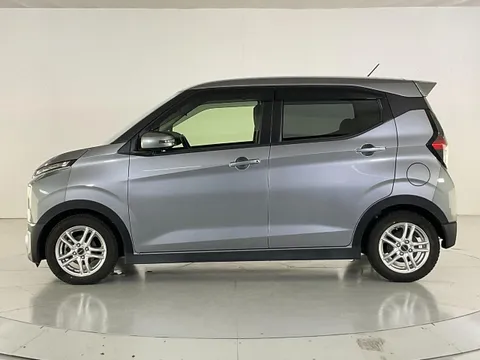 Mitsubishi eK X