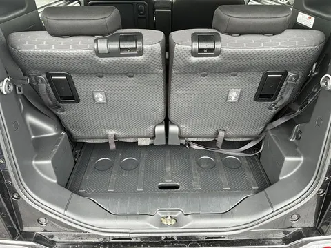 Toyota Pixis Mega