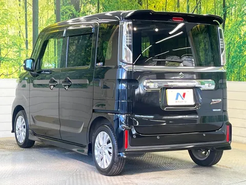 Suzuki Spacia Custom