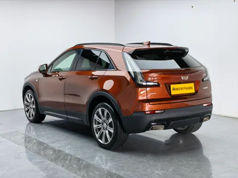 Cadillac XT4