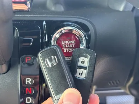 Honda N-BOX Slash