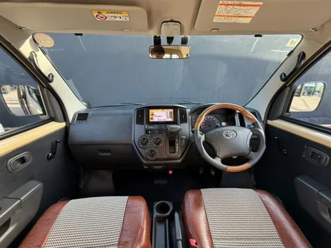 Toyota TownAce Van