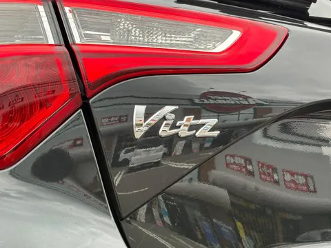 Toyota Yaris (Vitz)