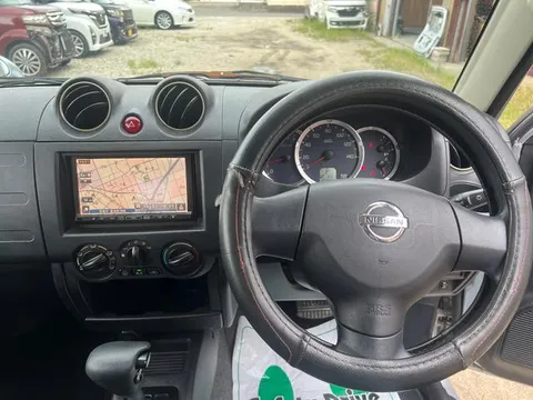 Nissan KIX