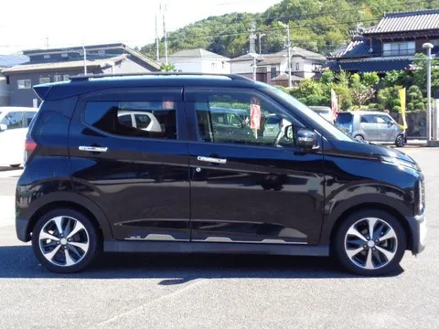 Mitsubishi eK X