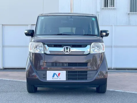 Honda N-BOX Slash