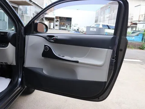 Toyota iQ