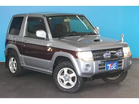 Mitsubishi Pajero Mini