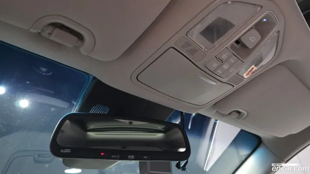 Hyundai Grand Santa Fe (Maxcruz)