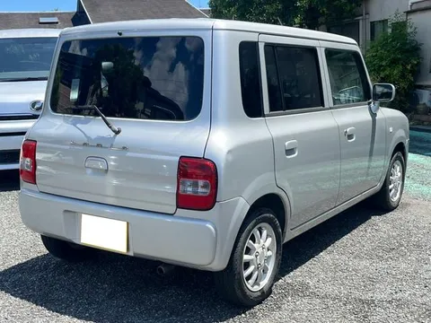 Suzuki Alto Lapin