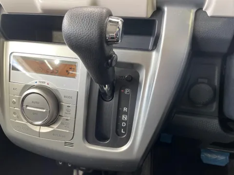 Mazda Flair Crossover