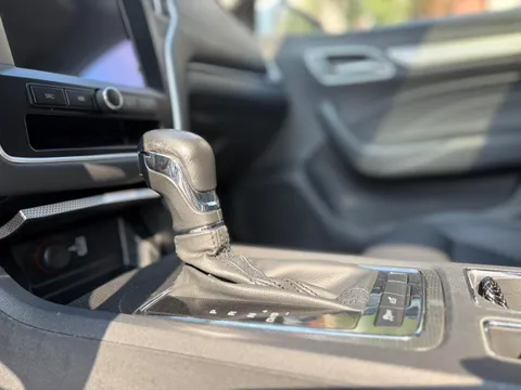Roewe i6 Classic