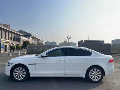 Jaguar XEL