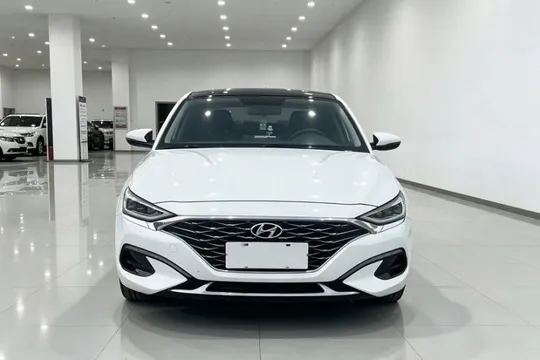 Hyundai Lafesta
