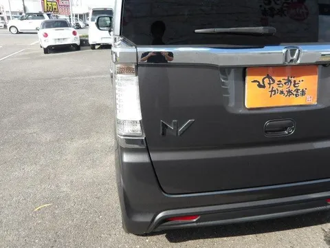 Honda N-BOX Slash