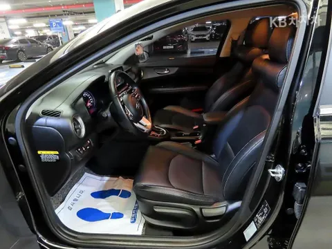 Kia Cerato (K3)