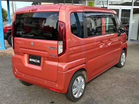Suzuki Spacia