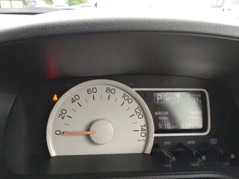 Daihatsu Mira Tocot