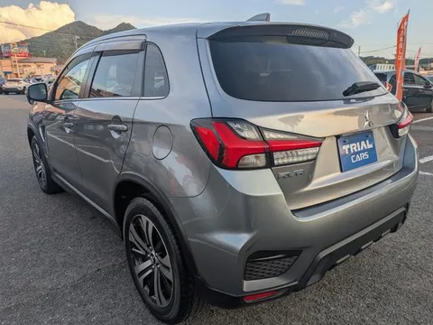 Mitsubishi RVR