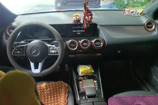 Mercedes-Benz GLA-Class