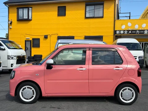 Daihatsu Mira Tocot