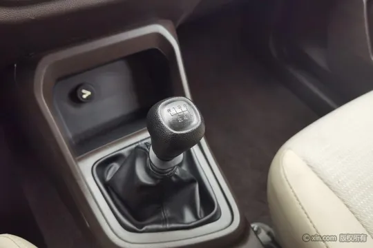 Wuling Hongguang V