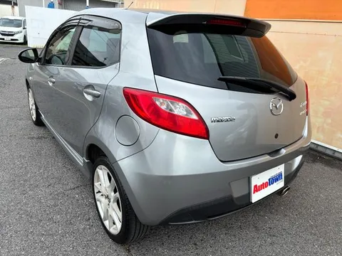 Mazda Mazda2 (Demio)
