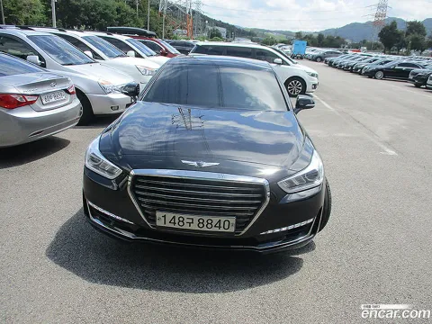 Genesis G90 (EQ900)
