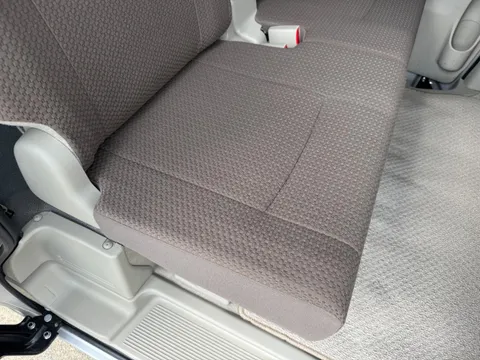 Mitsubishi Minicab Van
