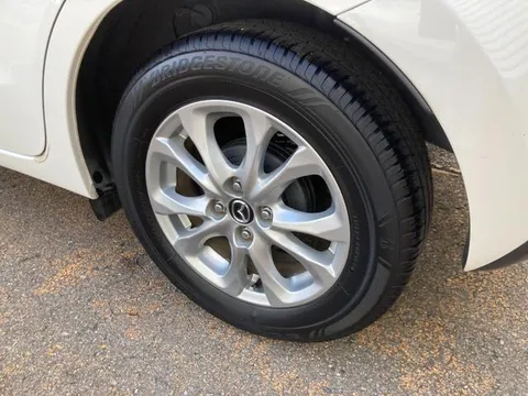 Mazda Mazda2 (Demio)