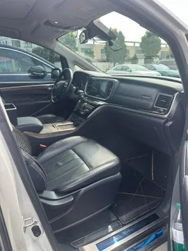 Gac M8