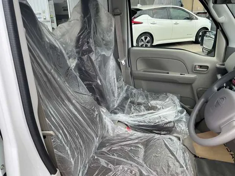 Nissan Clipper