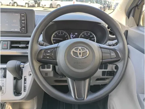 Toyota Pixis Joy