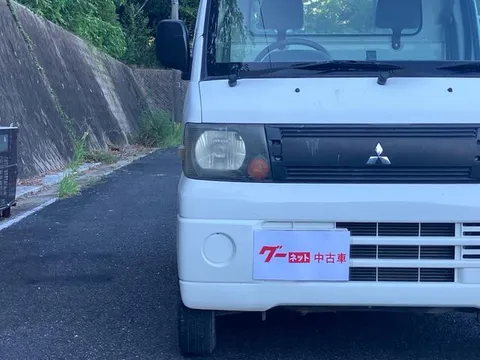 Mitsubishi Minicab Truck