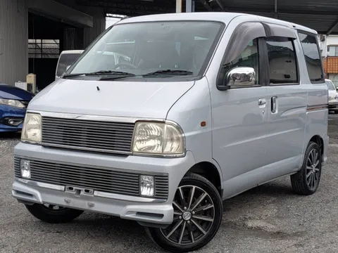Daihatsu Atrai Wagon