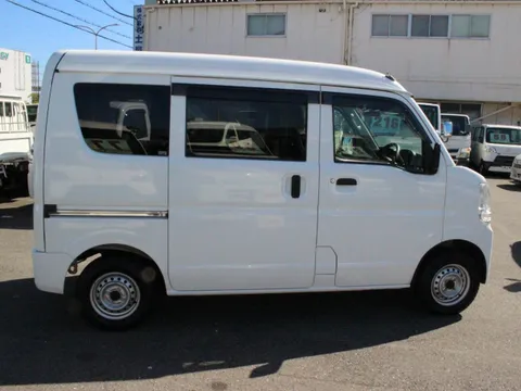 Nissan Clipper