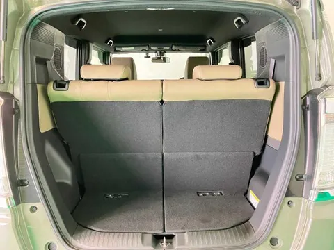 Honda N-BOX Slash
