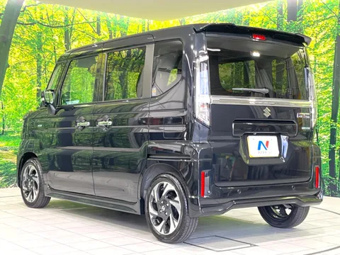 Suzuki Spacia Custom