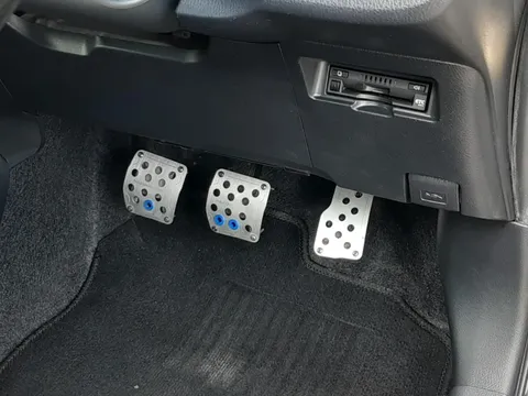 Toyota Yaris (Vitz)
