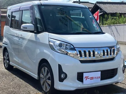Mitsubishi eK Space Custom