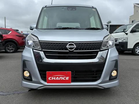 Nissan Dayz Roox