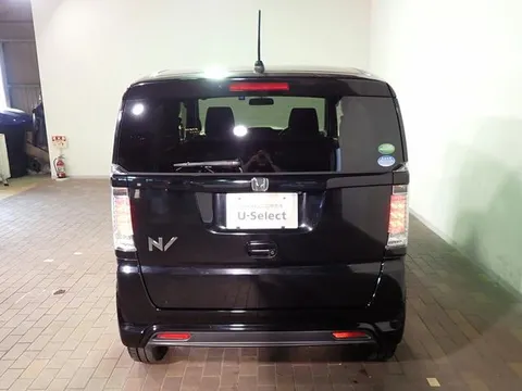 Honda N-BOX Slash